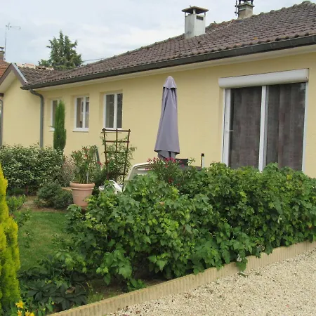 O Bout D'La Motte Apartment Voillecomte Exterior photo